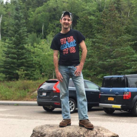 Meet your Posher, Jon - Picture 1 of 1